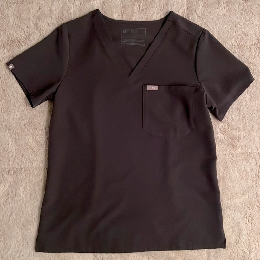 Catarina figs top charcoal NWOT small